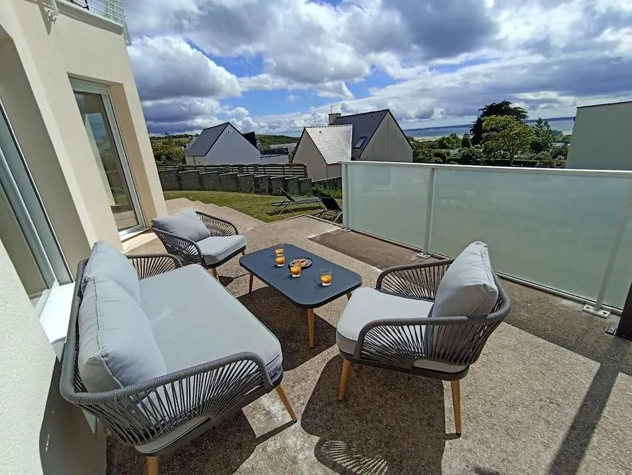 Villa D'Une Pointe A L'Autre, Maison Avec Vue Sur Mer, A 400 Metres De La Plage De Pentrez Saint-Nic